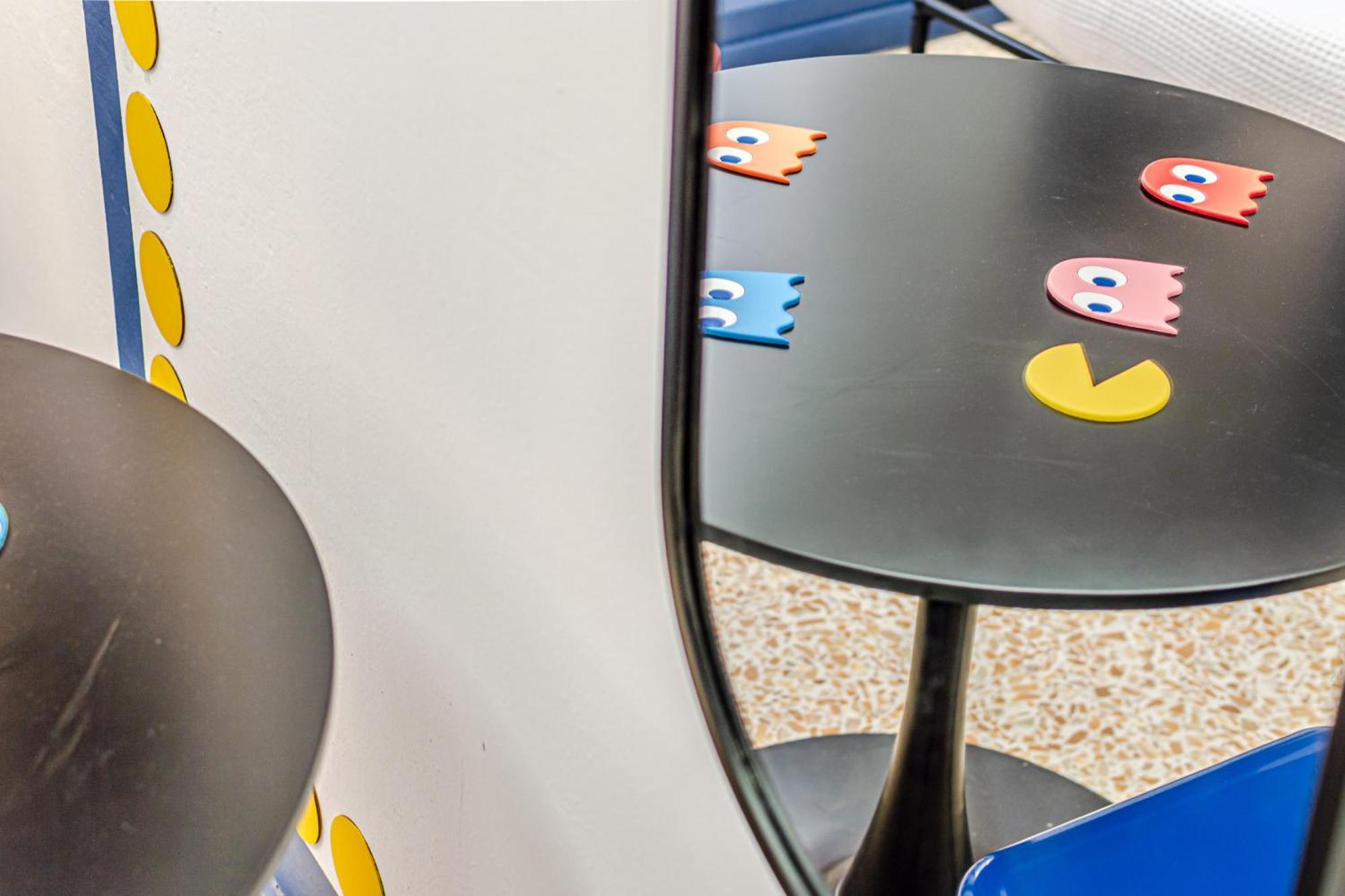 Game Rooms Experience Ливорно Екстериор снимка