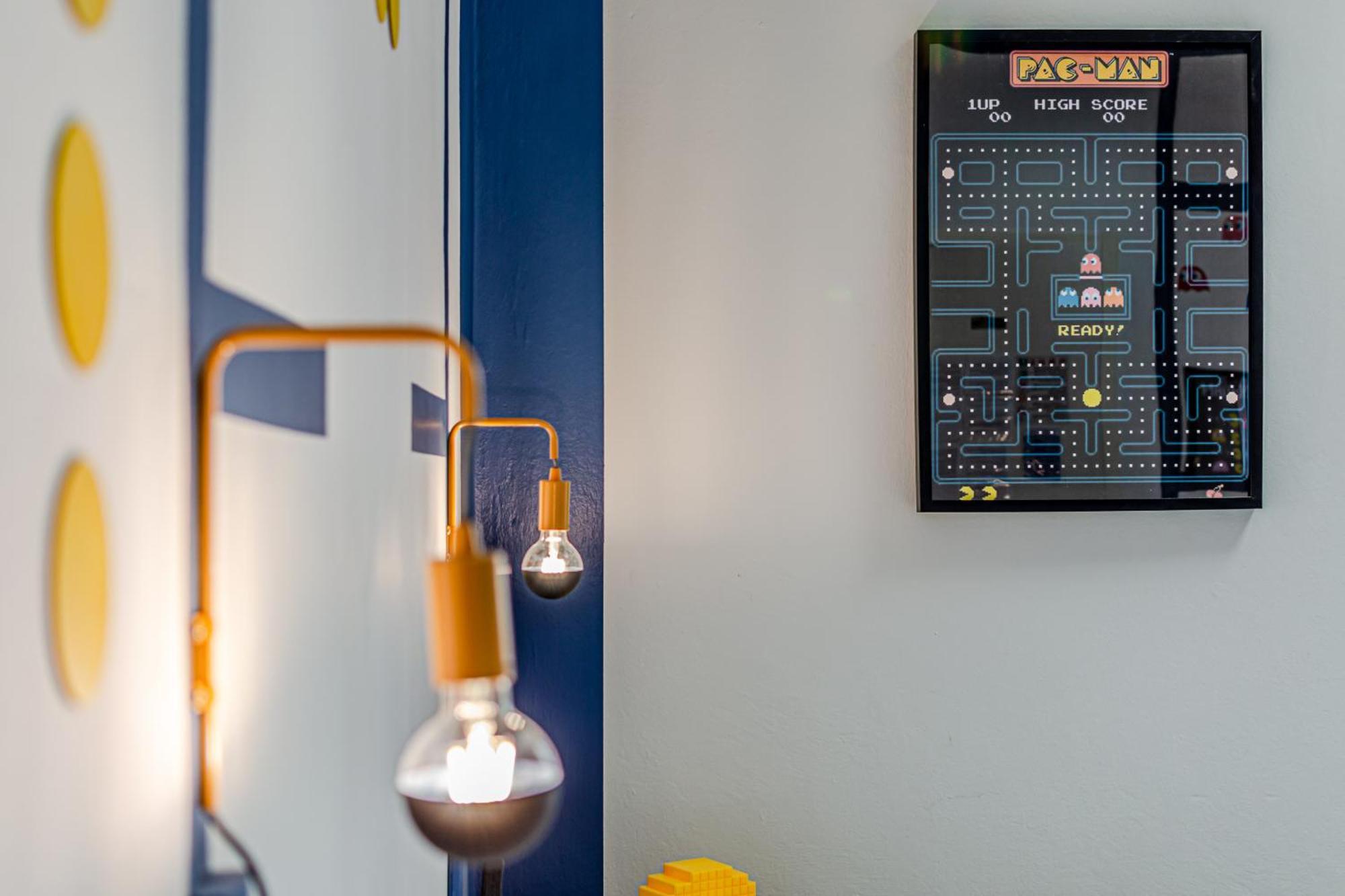 Game Rooms Experience Ливорно Екстериор снимка